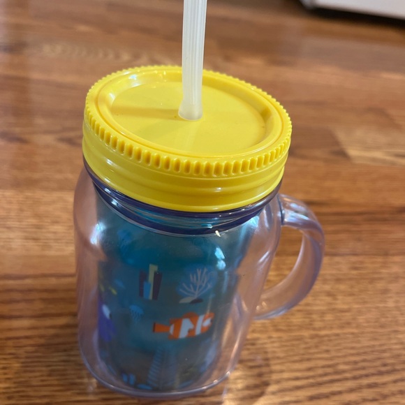 Disney Pixar drinking cup with straw - Picture 1 of 4